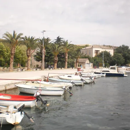 شقة Skockica دوغي رات